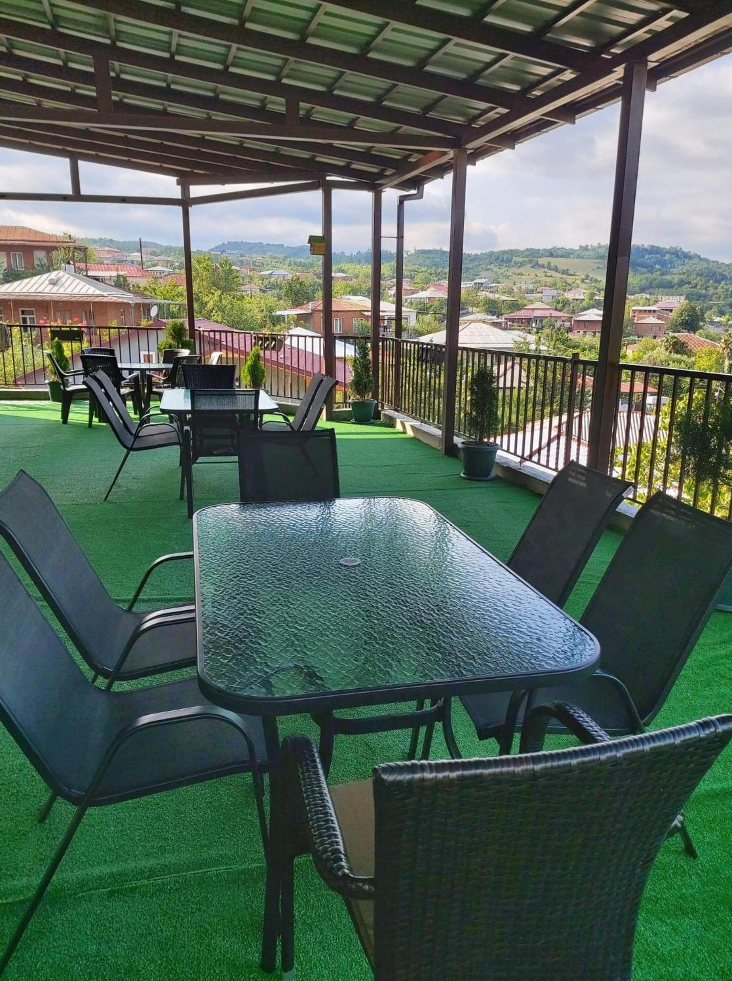 Guest House Royal Comfort With Terrace 库塔伊西 外观 照片